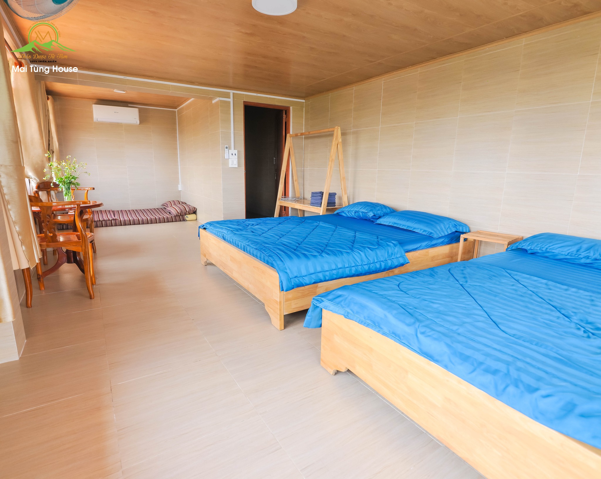 Loại phòng Phòng 2 giường 1 nệm máy lạnh (6 người)